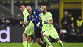 12名球星身价暴跌！皇马崩盘引发连锁反应，贝林厄姆2亿身价也难保（皇马崩盘引发转会震荡：12大球星身价集体跳水，贝林厄姆2亿恐难守）