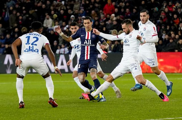 五大联赛榜首再次易主（五大联赛榜首再换主人）