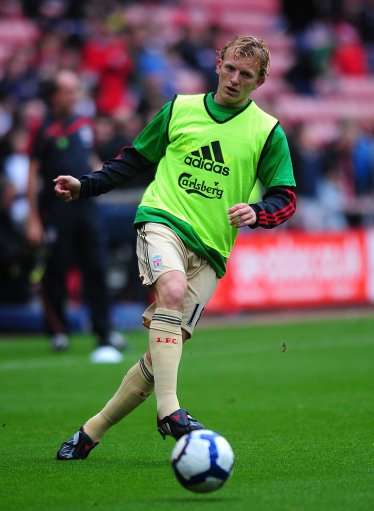 欧冠前瞻：皇马教练阿隆索生死战，曼城对西甲队豪取四连胜