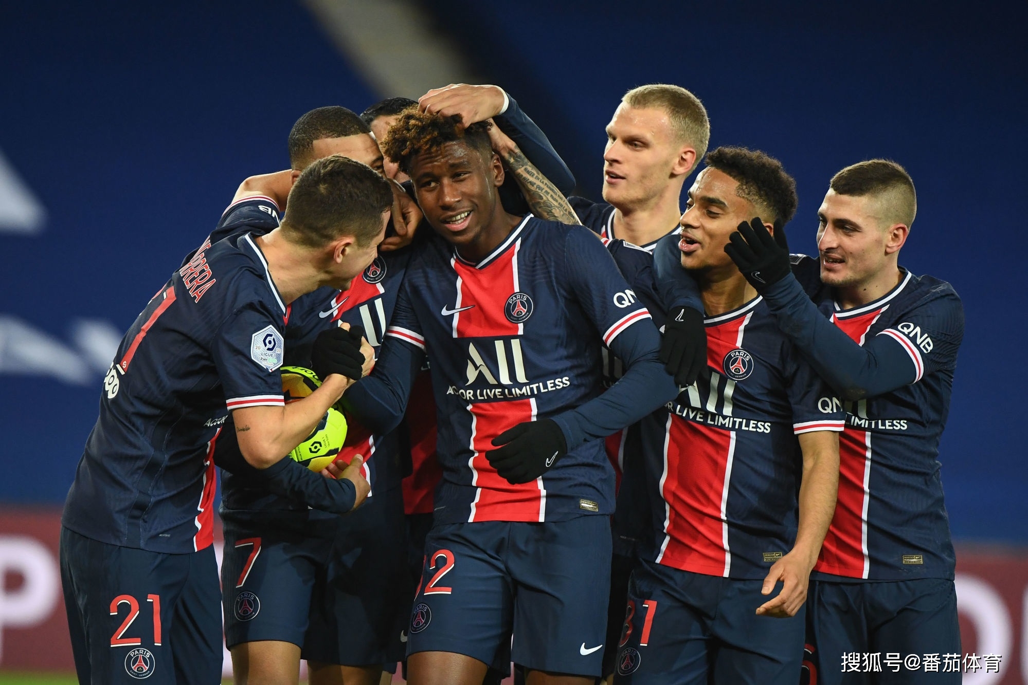 拉菲尼亚：落选FIFA最佳阵容？我不在乎（拉菲尼亚：无缘FIFA年度最佳阵容？我毫不在意）