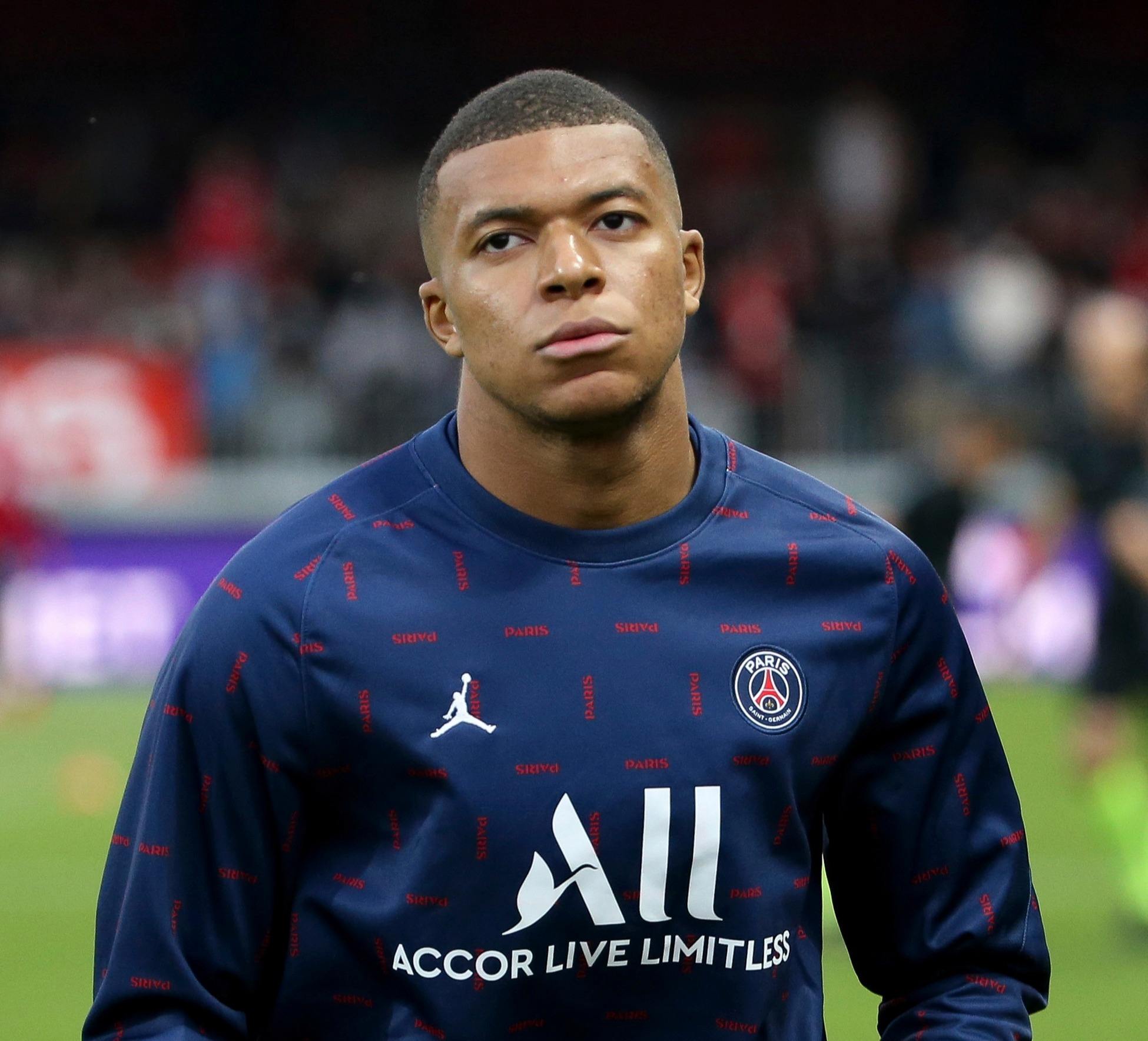 英超曼城vs桑德兰：我预测主队大胜，3-0、3-1，至少赢两个