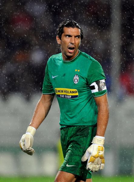 数据丨4次坐上看台，但4场全胜（数据丨4次作壁上观，却收获4连胜）