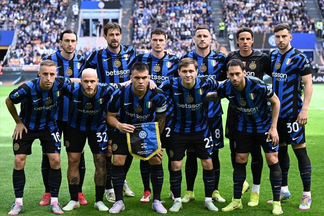 中超：武汉三镇2-0战胜上海申花（中超战报：武汉三镇2比0力克上海申花）