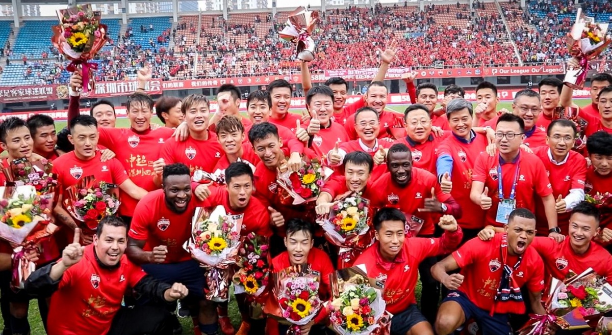 毫无竞争力，阿贾克斯本赛季欧冠5战全败仅进1球净负15球垫底