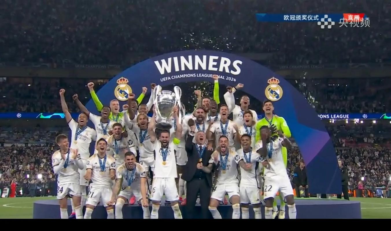 一个表情暴露全部情绪（一个神情道尽所有情绪）