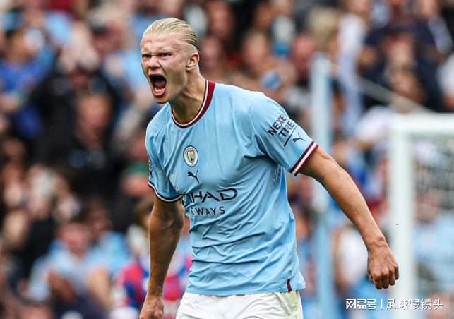 足球中超发布赛程海报，视觉效果炸裂