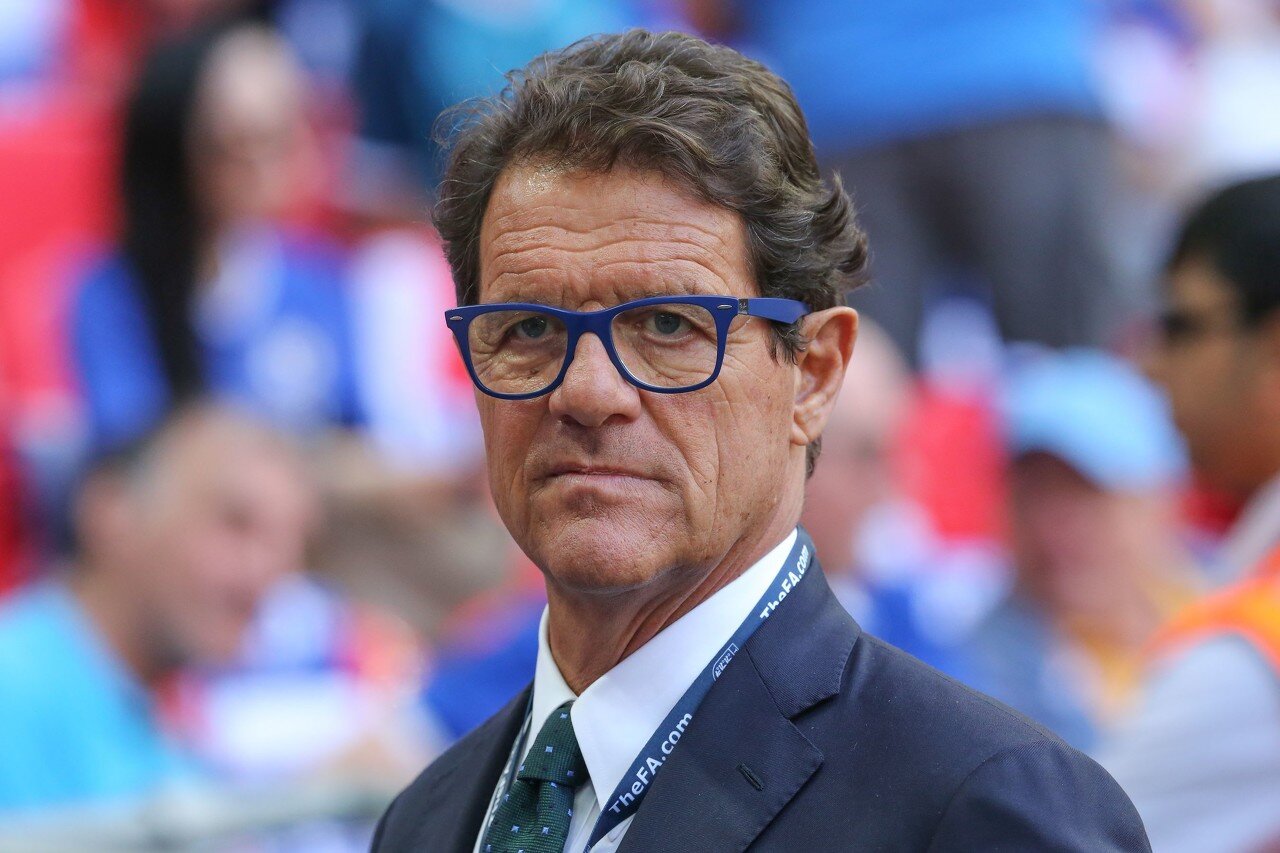 记者：若圣地亚哥不离队，米兰冬窗不能引进新前锋（记者：圣地亚哥若留队，米兰冬窗无法签下新前锋）