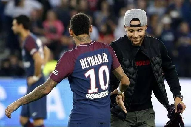 友谊赛战报：J罗点射、迪亚斯建功，哥伦比亚3-0澳大利亚（热身赛快讯：J罗点球破门、迪亚斯建功，哥伦比亚3-0轻取澳大利亚）